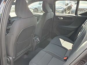 Volvo  Recharge Plus Dark