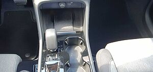 Volvo  B3 Autom. Plus Dark