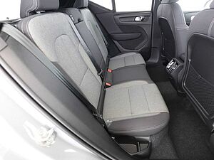 Volvo  B3 Autom. Plus Dark