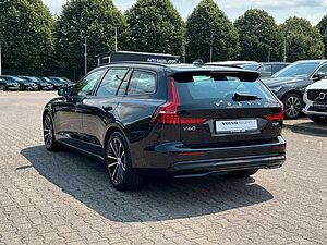 Volvo  T6 Twin Engine AWD Plus Dark Plug-In Autom.