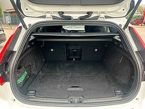Volvo  Recharge T8 R-Design LONG RANGE HEAD UP|AHK|