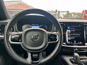 Volvo  Recharge T8 R-Design LONG RANGE HEAD UP|AHK|