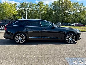Volvo  B5 Autom. AWD Inscription PANO