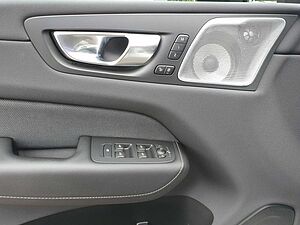 Volvo  Recharge T8 R-Design LONG RANGE B&W|AHK|LED