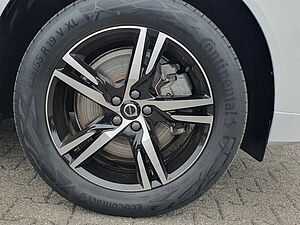 Volvo  Recharge T8 R-Design LONG RANGE B&W|AHK|LED