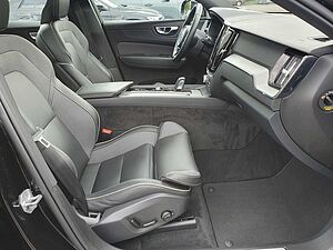 Volvo  Recharge T6 R-Design Plug-In