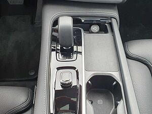 Volvo  Recharge T8 Ultra Bright Plug-In (EURO 6d)