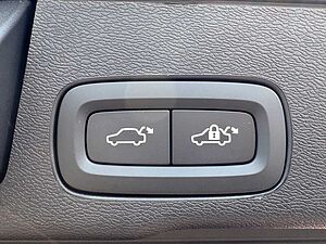 Volvo  Recharge T8 Ultra Black Edition AHK|360CAM|