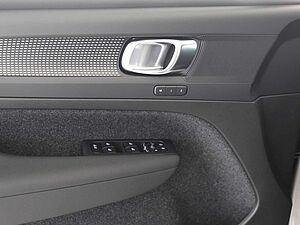 Volvo  B3 Core Keyless-Start|Autom. |Klima|LED|eFH.