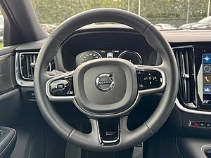 Volvo  Recharge T6 R-Design LONG RANGE AHK|PILOT