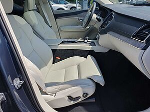 Volvo  B5 AWD Ultimate Bright |PANO|LED|AHK|360°