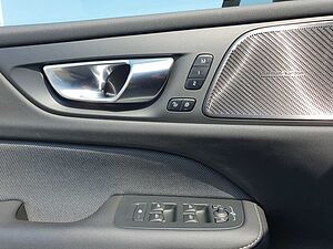Volvo  Recharge T8 R-Design LONG RANGE SD/Autom. /BC
