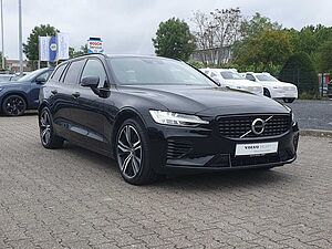 Volvo  Recharge T8 Plus Dark LONG RANGE PANO|