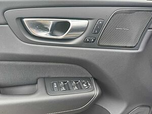 Volvo  Recharge T6 Plus Black Edition PILOT|FLED|