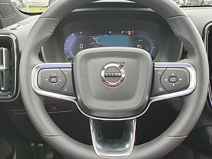 Volvo  Twin Performance Ultra Black Edition 442 PS