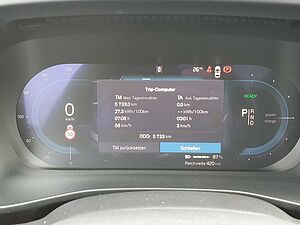 Volvo  Twin Performance Ultra Black Edition 442 PS