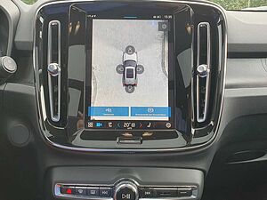 Volvo  Twin Performance Ultra Black Edition 442 PS