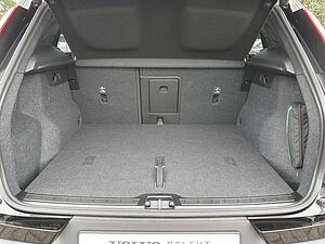 Volvo  Twin Performance Ultra Black Edition 442 PS