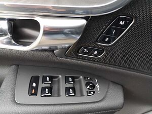 Volvo  Recharge T8 AWD Automatik AHK|PANO|LED|CAM|