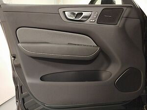 Volvo  Recharge T8 AWD Plus Black Edition