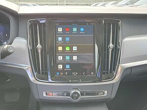 Volvo  B4 Ultimate Dark SD/Keyless-Start/Autom. /LED