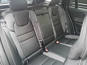 Volvo  Recharge T6 Plus Dark