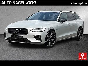 Volvo  Recharge T8 Plus Dark PANO|AHK|