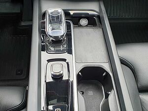 Volvo  Recharge T6 Inscription |PANO|AHK
