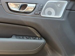 Volvo  T6 Ultra Black Edition |LUFT|AHK|B&W|