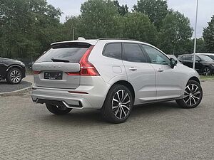 Volvo  B4 Plus Dark Keyless-Start/Autom. /Klima/LED
