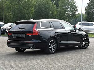 Volvo  D3 Momentum Navi/SD/Keyless-Start/Autom. /LED