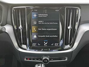 Volvo  D3 Momentum Navi/SD/Keyless-Start/Autom. /LED