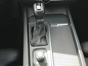 Volvo  D3 Momentum Navi/SD/Keyless-Start/Autom. /LED