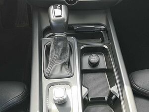 Volvo  D3 Momentum Navi/SD/Keyless-Start/Autom. /LED