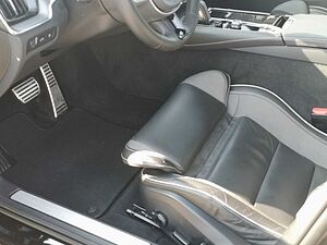 Volvo  T6 Twin Engine AWD Plus Dark Plug-In SHD/LED