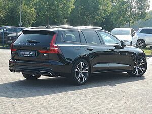 Volvo  T6 Twin Engine AWD Plus Dark Plug-In SHD/LED