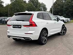 Volvo  B5 AWD R-Design Navi/Keyless-Start/Autom/BC