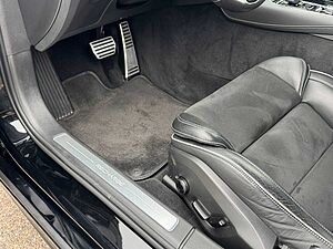 Volvo  T6 Twin Engine AWD R-Design