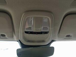 Volvo  B4 Autom. Plus Dark