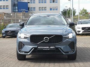 Volvo  B4 Autom. Plus Dark