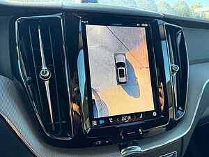Volvo  T6 Plus Black Edition PANO