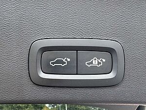 Volvo  T5 Plus Bright Plug-In Navi/Keyless-Start