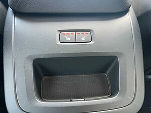 Volvo  B4 (Diesel) Core (EURO 6d)(DPF)