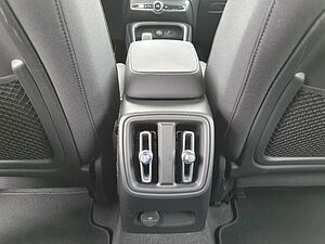 Volvo  P8 Pure Electric Plus Recharge Standheizung