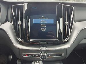 Volvo  D4 R Design Navi/SD/Keyless-Start/Autom. /BC