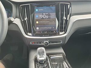 Volvo  T6 Twin Engine AWD Plus Dark Plug-In SHD/LED