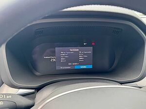 Volvo  B4 R-Design KeylessStart/Standheizung/Klima