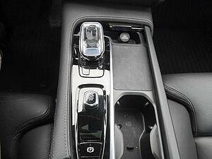 Volvo  B4 Inscription SD/Keyless-Start/Autom. /Klima