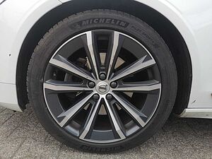 Volvo  B4 Inscription SD/Keyless-Start/Autom. /Klima