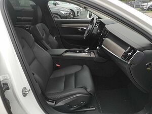 Volvo  B4 Inscription SD/Keyless-Start/Autom. /Klima